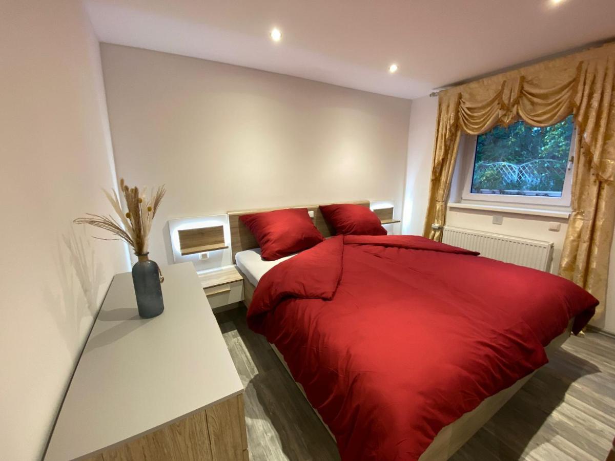 Ferienwohnung Gulfhaus, Mit Sauna Und Grossem Garten Apen Dış mekan fotoğraf