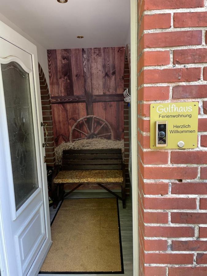 Ferienwohnung Gulfhaus, Mit Sauna Und Grossem Garten Apen Dış mekan fotoğraf