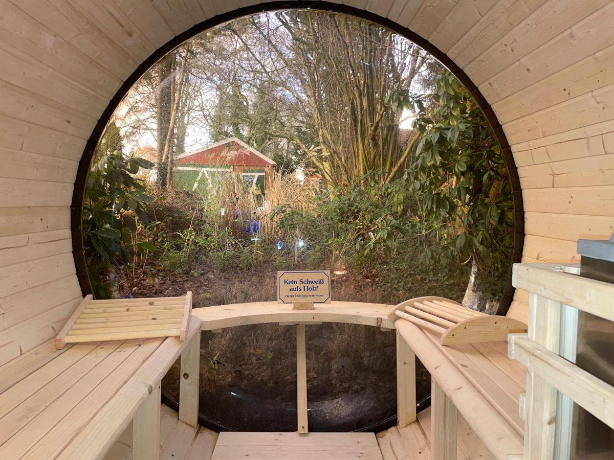 Ferienwohnung Gulfhaus, Mit Sauna Und Grossem Garten Apen Dış mekan fotoğraf